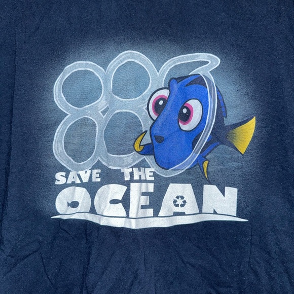 Finding Nemo “Save the Ocean” tshirt size 2xl - Picture 3 of 4